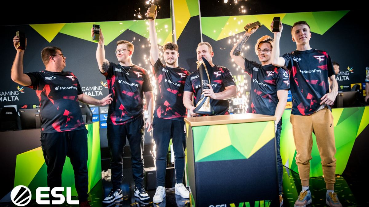 FaZe win ESL Pro League Season 17 trophy and complete the Intel Grand Slam challenge