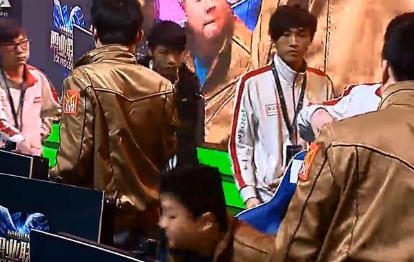 OMG and EDG fight to determine China's strongest, LGD look to continue their upswing