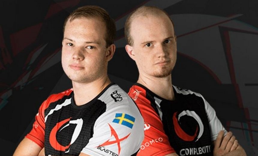 A band of brothers; compLexity Gaming welcomes back Limmp and Chessie