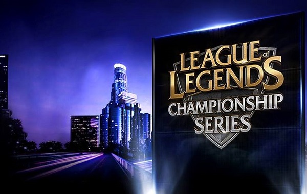 What would happen if the players stayed? An analysis of roster changes