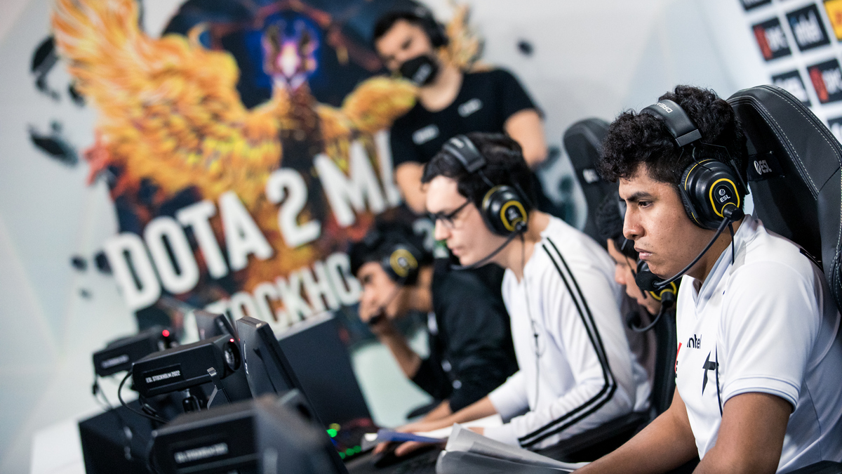 Thunder Awaken unable to play with the full roster at PGL Arlington Major