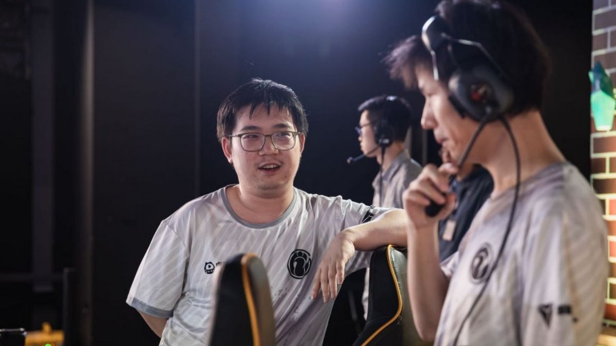 False positive COVID test grounds Oli in Malaysia, iG coach Super will stand in at AniMajor