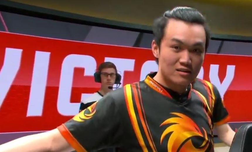 DIG hands FLY yet another loss; P1 puts down NV in two games