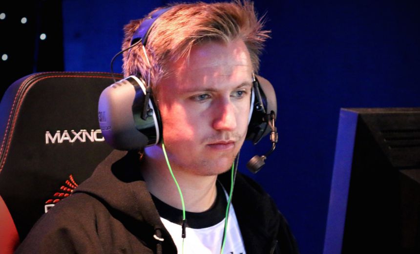 FaZe picks up G2