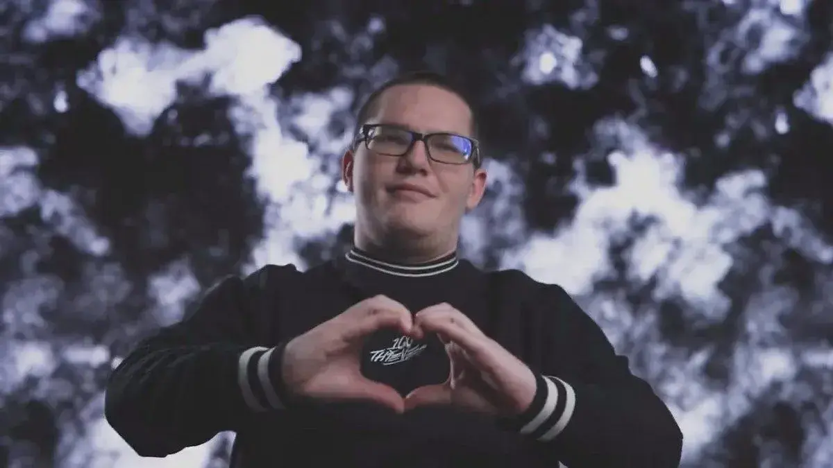 Finally, 100 Thieves announces the arrival of Boostio