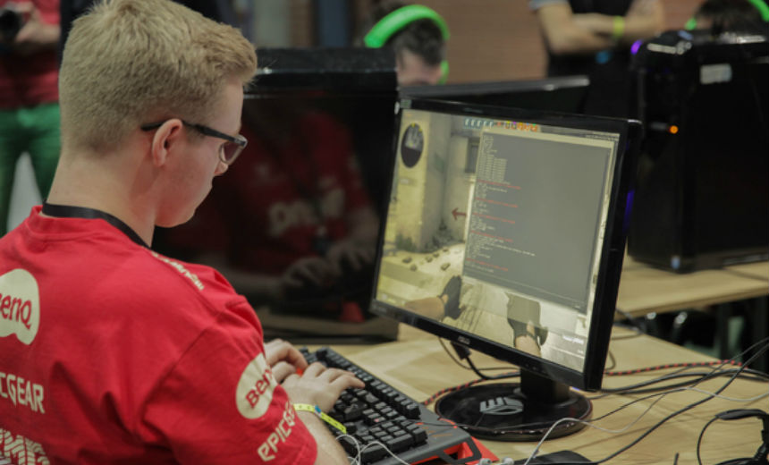 Playing Ducks recruit kzy and Andrue