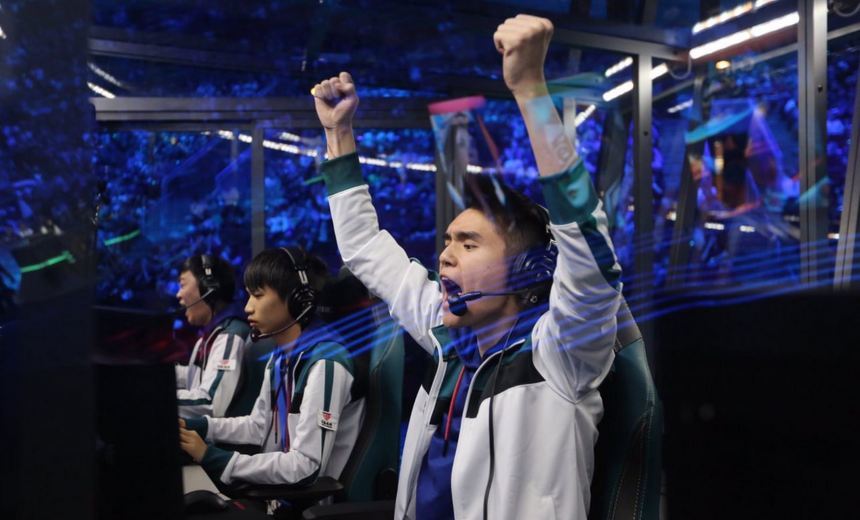 Newbee claim their spot in the top 3 at The International 7