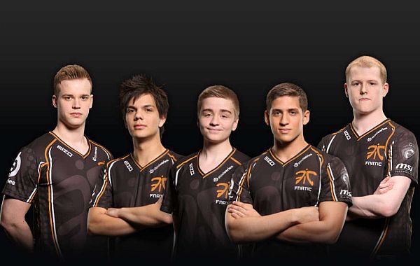 Fnatic knocks Na`Vi out in 3rd/4th; advances to grand final