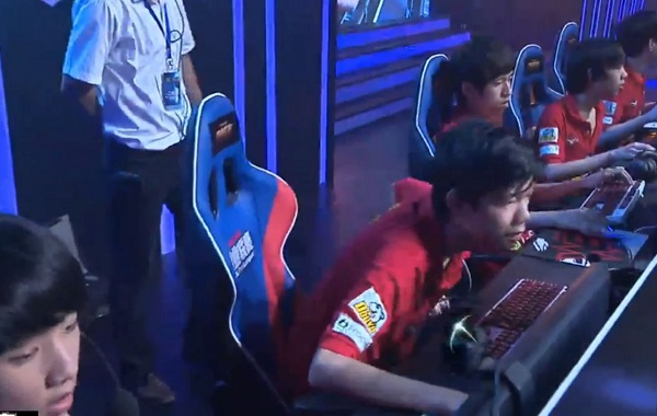 LPL W5D2: iG continues their trend of even splits