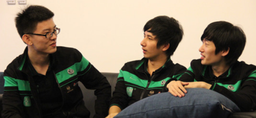 D2L: VG and Fnatic survive bubble race day 1; final to come