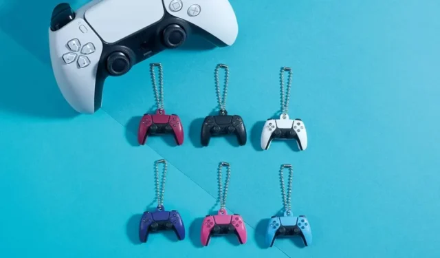 DualSense Controller Keychains for PS5 Available in 6 Colors